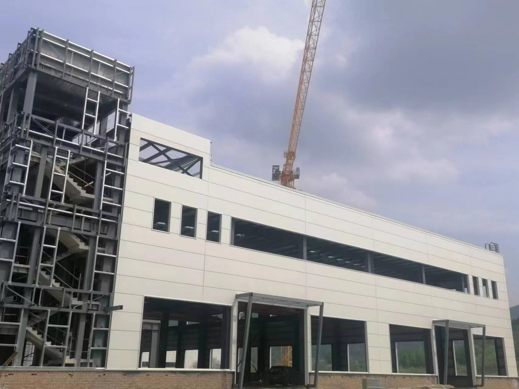 濟(jì)南恒譽(yù)高端環(huán)保裝備制造產(chǎn)業(yè)園鋼結(jié)構(gòu)廠(chǎng)房